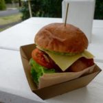 TOPSHOPでハンバーガー食べたら美味だった in バイロンベイ　オーストラリア